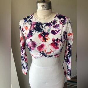 Athleta Watercolor Rash Guard Long Sleeve Crop Top Size Large